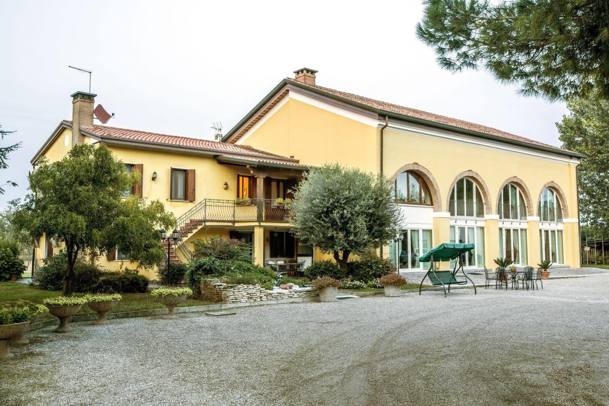 Agriturismo Ae Cavane 코데비고 외부 사진